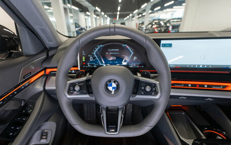 BMW 5 серия, 2025 год, 8 520 000 рублей, 11 фотография