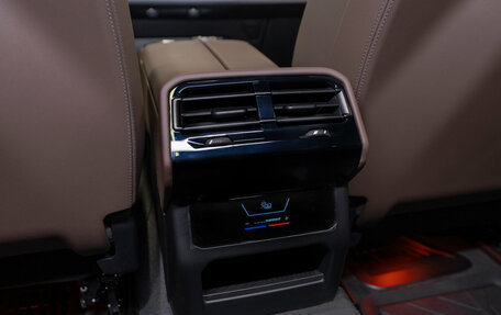 BMW 5 серия, 2025 год, 8 520 000 рублей, 15 фотография