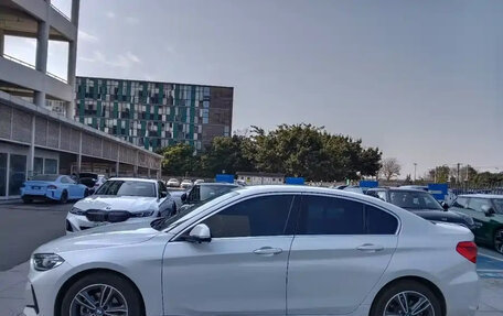 BMW 1 серия, 2023 год, 1 560 000 рублей, 3 фотография