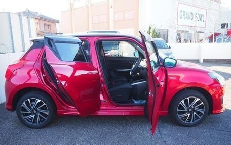 Suzuki Swift V, 2021 год, 1 100 000 рублей, 10 фотография