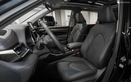 Toyota Highlander, 2025 год, 5 600 000 рублей, 9 фотография