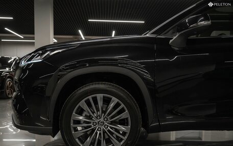 Toyota Highlander, 2025 год, 5 600 000 рублей, 26 фотография