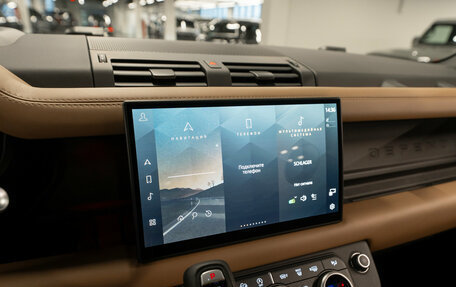 Land Rover Defender II, 2025 год, 16 500 000 рублей, 17 фотография