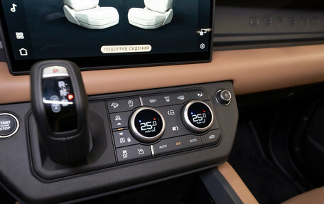 Land Rover Defender II, 2025 год, 16 500 000 рублей, 23 фотография