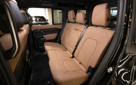 Land Rover Defender II, 2025 год, 16 500 000 рублей, 14 фотография