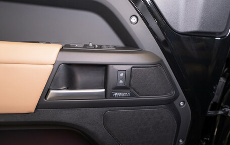 Land Rover Defender II, 2025 год, 16 500 000 рублей, 26 фотография