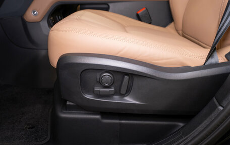 Land Rover Defender II, 2025 год, 16 500 000 рублей, 27 фотография