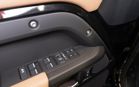 Land Rover Defender II, 2025 год, 16 500 000 рублей, 25 фотография