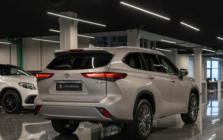 Toyota Highlander, 2025 год, 5 700 000 рублей, 5 фотография