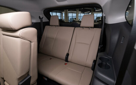 Toyota Highlander, 2025 год, 5 700 000 рублей, 15 фотография