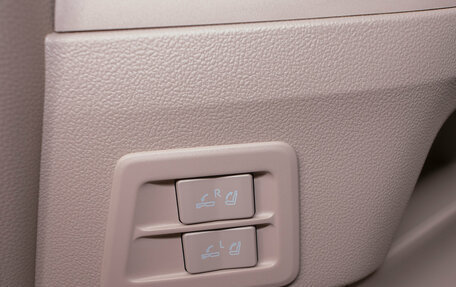 Toyota Land Cruiser, 2025 год, 15 725 000 рублей, 18 фотография