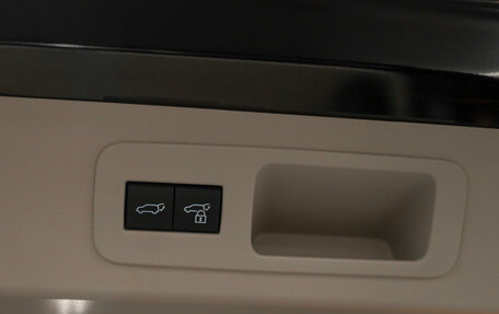 Toyota Land Cruiser, 2025 год, 15 725 000 рублей, 33 фотография