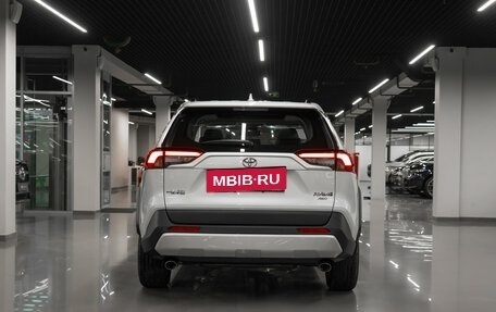 Toyota RAV4, 2025 год, 4 125 000 рублей, 6 фотография