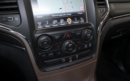 Jeep Grand Cherokee, 2014 год, 2 440 000 рублей, 20 фотография