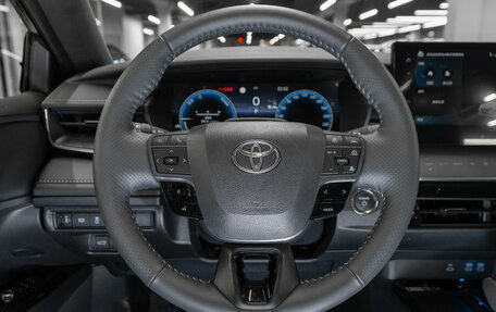 Toyota Camry, 2025 год, 4 210 000 рублей, 11 фотография