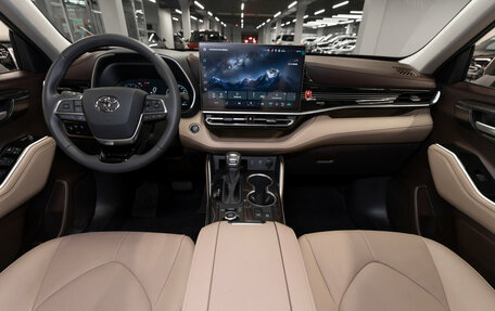 Toyota Highlander, 2025 год, 5 850 000 рублей, 8 фотография