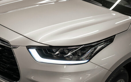 Toyota Highlander, 2025 год, 5 850 000 рублей, 31 фотография