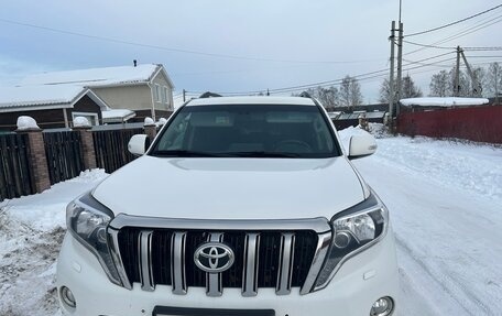Toyota Land Cruiser Prado 150 рестайлинг 2, 2014 год, 3 390 000 рублей, 4 фотография