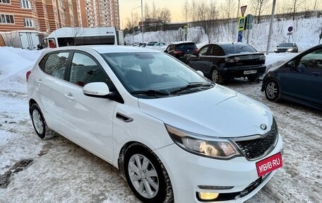 KIA Rio III рестайлинг, 2015 год, 985 000 рублей, 4 фотография