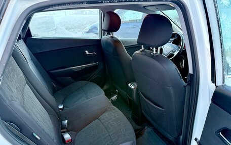 KIA Rio III рестайлинг, 2015 год, 985 000 рублей, 16 фотография