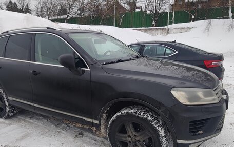 Volkswagen Touareg III, 2015 год, 2 700 000 рублей, 2 фотография