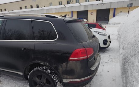 Volkswagen Touareg III, 2015 год, 2 700 000 рублей, 4 фотография