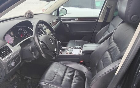 Volkswagen Touareg III, 2015 год, 2 700 000 рублей, 6 фотография