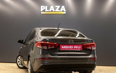 KIA Rio III рестайлинг, 2016 год, 909 000 рублей, 4 фотография