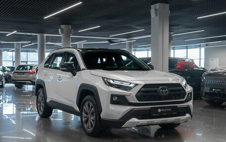 Toyota RAV4, 2025 год, 4 150 000 рублей, 2 фотография