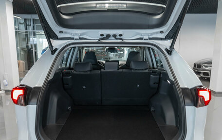 Toyota RAV4, 2025 год, 4 150 000 рублей, 22 фотография