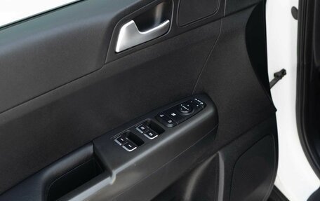 KIA Sportage IV рестайлинг, 2021 год, 2 650 000 рублей, 17 фотография