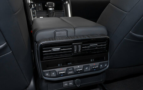 Toyota Land Cruiser, 2025 год, 14 500 000 рублей, 14 фотография