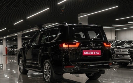 Toyota Land Cruiser, 2025 год, 14 500 000 рублей, 4 фотография