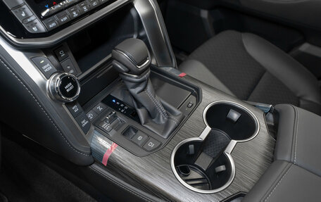 Toyota Land Cruiser, 2025 год, 14 500 000 рублей, 22 фотография