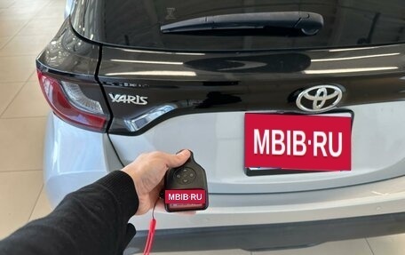 Toyota Yaris, 2020 год, 1 179 000 рублей, 24 фотография