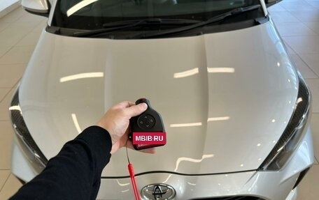 Toyota Yaris, 2020 год, 1 179 000 рублей, 29 фотография