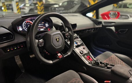 Lamborghini Huracán, 2018 год, 19 500 000 рублей, 9 фотография