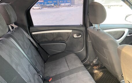 Renault Logan I, 2013 год, 300 000 рублей, 10 фотография