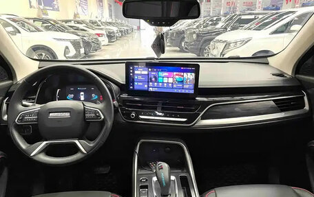 Haval H6, 2023 год, 1 400 000 рублей, 16 фотография