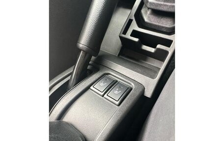 Suzuki Jimny, 2022 год, 2 040 000 рублей, 12 фотография