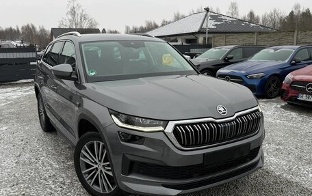 Skoda Kodiaq I, 2023 год, 3 300 000 рублей, 1 фотография
