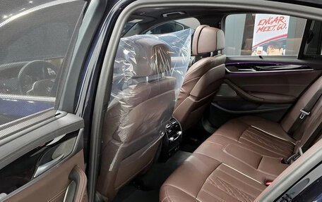 BMW 5 серия, 2023 год, 5 320 000 рублей, 9 фотография