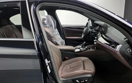 BMW 5 серия, 2023 год, 5 320 000 рублей, 5 фотография