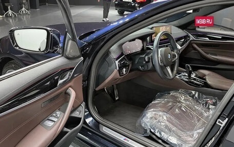 BMW 5 серия, 2023 год, 5 320 000 рублей, 4 фотография