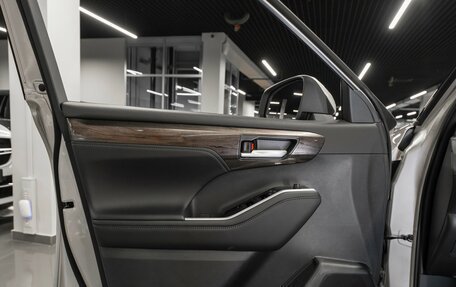 Toyota Highlander, 2025 год, 5 850 000 рублей, 17 фотография