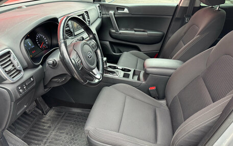 KIA Sportage IV рестайлинг, 2018 год, 2 012 000 рублей, 7 фотография