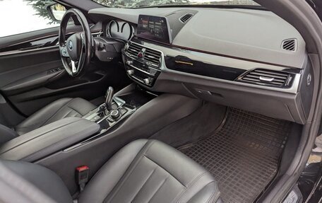 BMW 5 серия, 2019 год, 2 500 000 рублей, 11 фотография