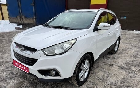 Hyundai ix35 I рестайлинг, 2012 год, 1 000 000 рублей, 1 фотография