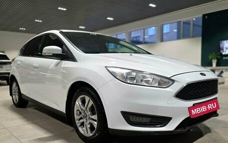 Ford Focus III, 2016 год, 869 000 рублей, 1 фотография
