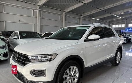 Volkswagen T-Roc I, 2022 год, 1 820 333 рублей, 1 фотография